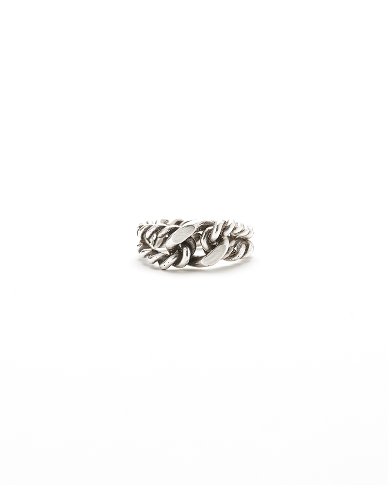 TWISTED CHAIN RING